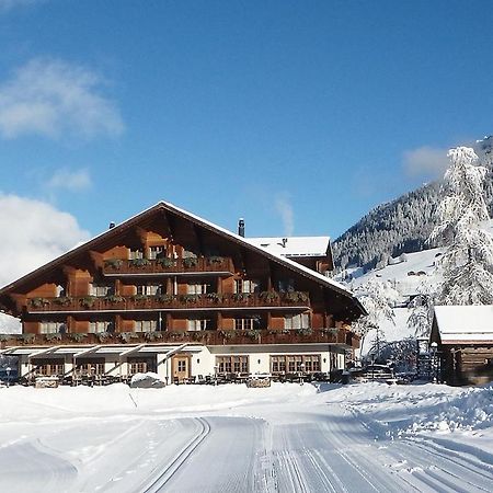 Hotel Alpenland Гштад Экстерьер фото