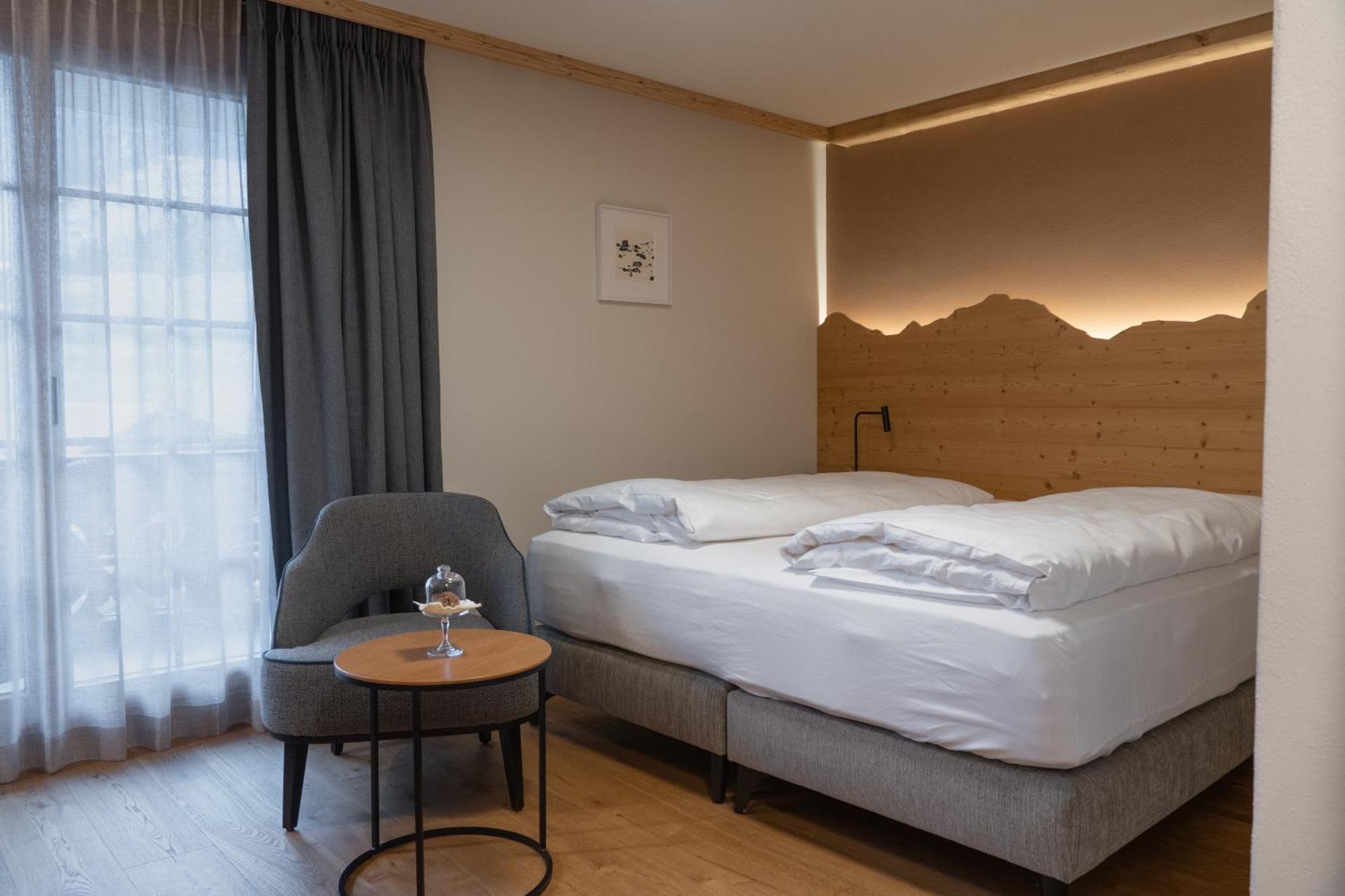 Hotel Alpenland Гштад Экстерьер фото